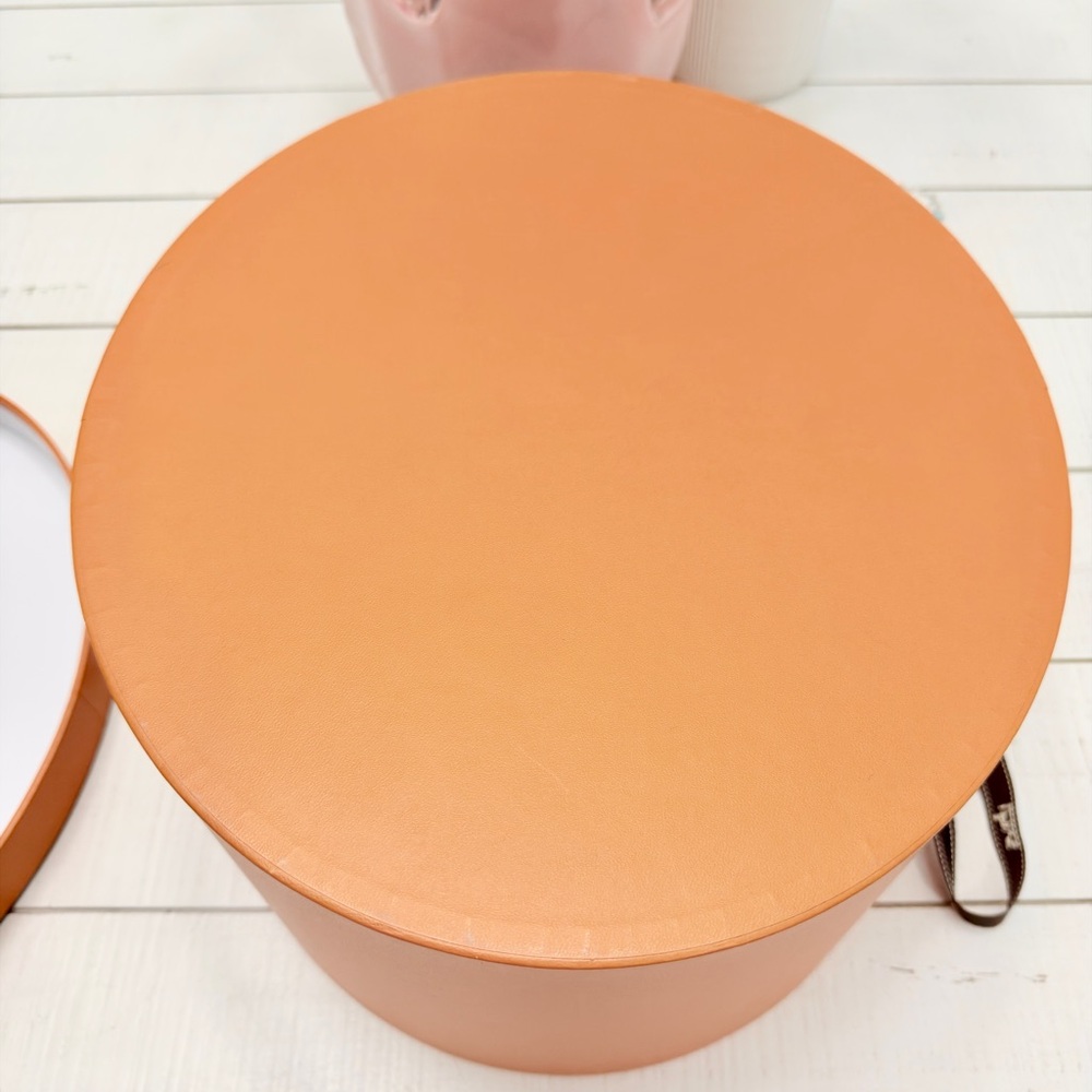 Large Hermes Box - Picture 9 of 13